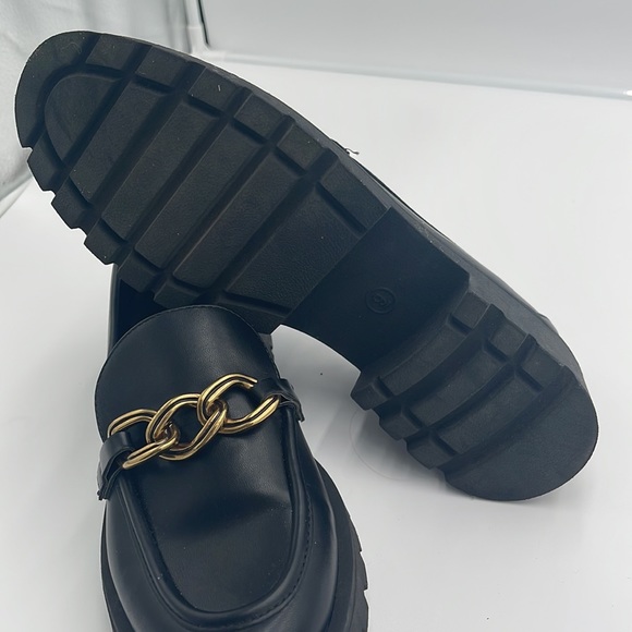 A New Day Black Loafers - Picture 3 of 4